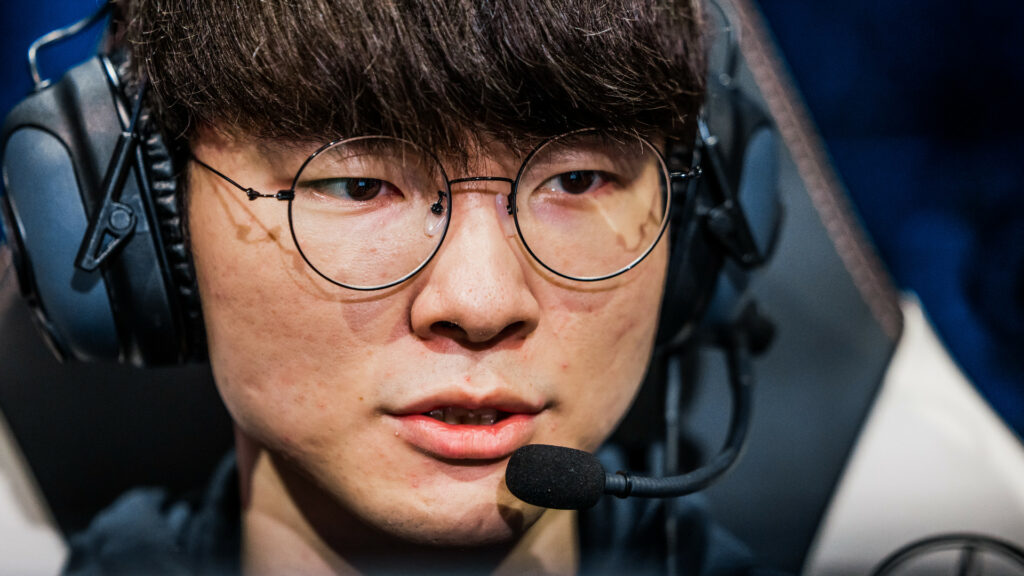 League of Legends oyuncusu Faker'in 2022 Dünya Şampiyonası'nda yakından görünümü