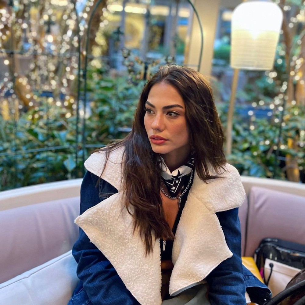 demet ozdemir in stili sosyal medyada gundem oldu