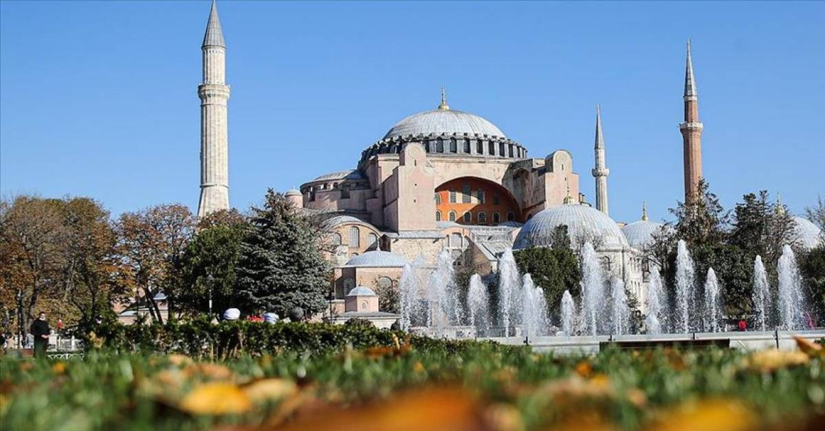 Yunanistan Ayasofya Camii