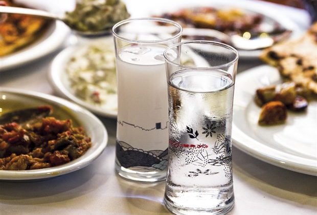 Rakı Fiyatları 2022 – 2023 Güncel Fiyatlar