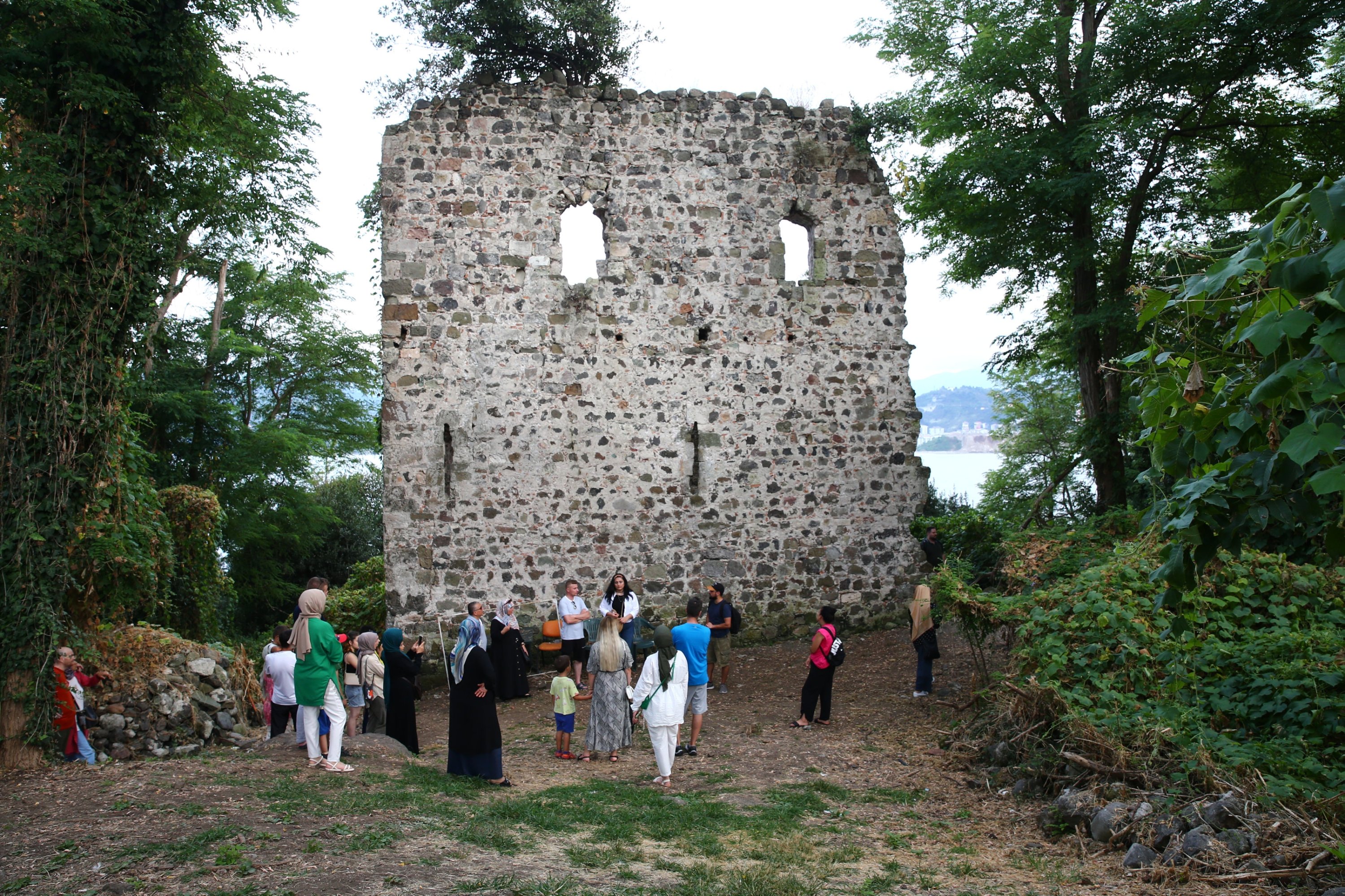 Karadeniz kıyısındaki Giresun Adası'nda tarihi bir kale duvarı, Giresun, Türkiye, 8 Eylül 2023. (AA Fotoğraf)
