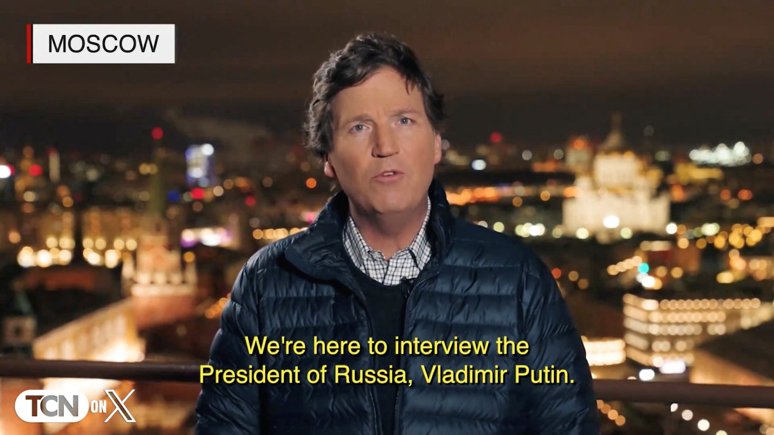 ABD'li medya yıldızı Tucker Carlson, 6 Şubat 2024'te yayınlanan tarihsiz videodan alınan bu sabit görüntüde, Rusya Devlet Başkanı Vladimir Putin ile Moskova, Rusya'da yaptığı röportajı anlatıyor. (Reuters Fotoğrafı)